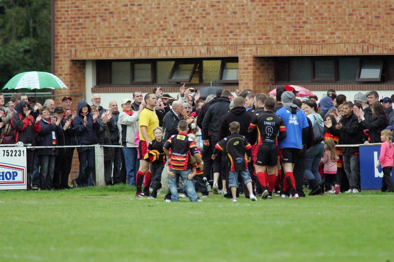 Blackpool v Dewsbury - Rams Fans applaude the players as they leave the pitch